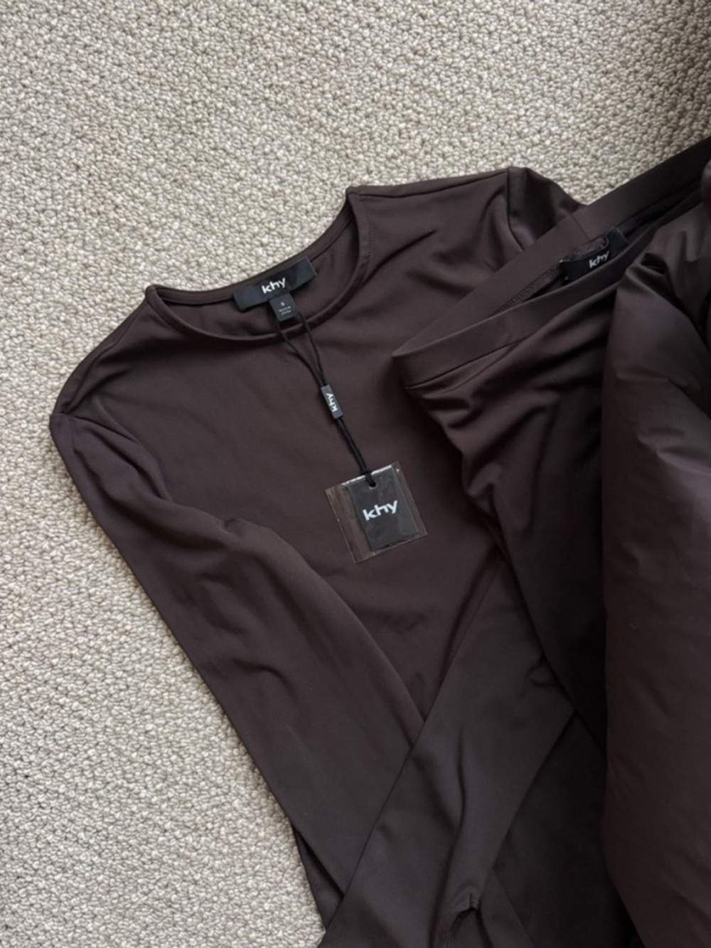 KHY BUNDLE - Women's Puffer Jacket, top & footed leggings in Deep Brown, all NWT - Picture 2 of 4